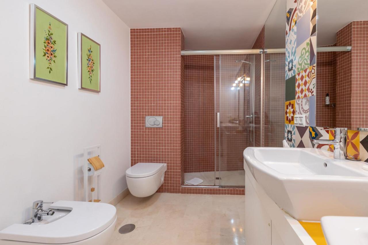 Descalzos City Center By Valcambre Seville Ngoại thất bức ảnh